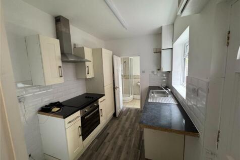 Baker Street, Creswell, Derbyshire, S80 photo 3