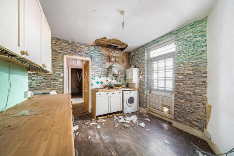 fe94c2df-1bb5-482...