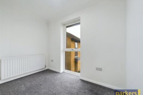 Lower Earley, Reading, Berkshire, RG6 photo 4
