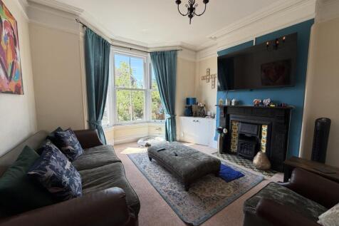 WOLLASTON - Bridgnorth Road photo 4