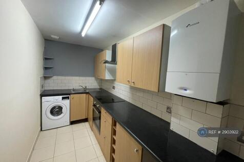Timperley, Altrincham, WA15 photo 3