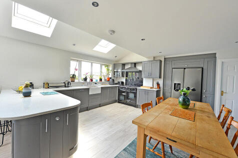 Open Plan Living/...