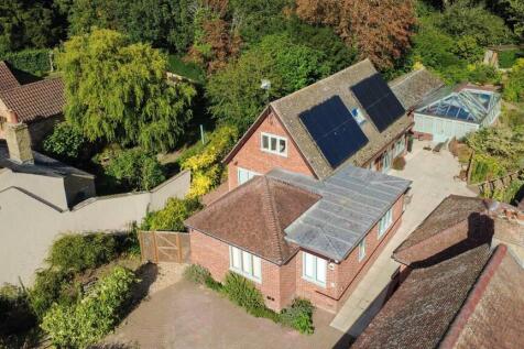 9a Chapel Street-...