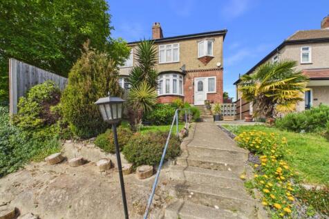 Presented by Kevin at EweMove Abbey Wood and Belve