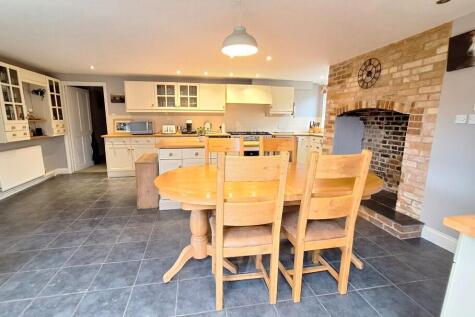 Kitchen/breakfast ro