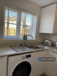 Wilkinson Road, Hapton, Burnley, BB12 photo 3