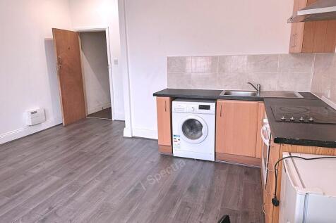 1 bed flat to rent Yardley Road, Acocks Green B27