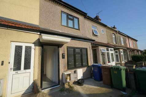 Charlton Street, Grays photo 5