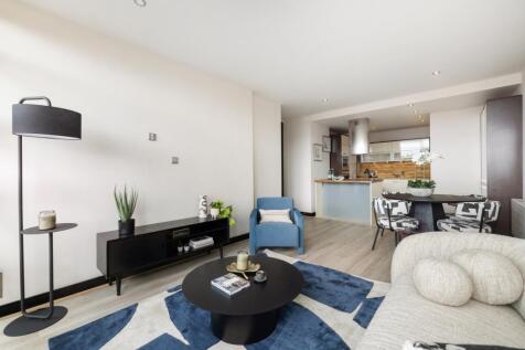 Living/ Dining Area