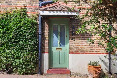 04-0d18JHPropWorld - 12 Byne Road - 11 (1).JPG