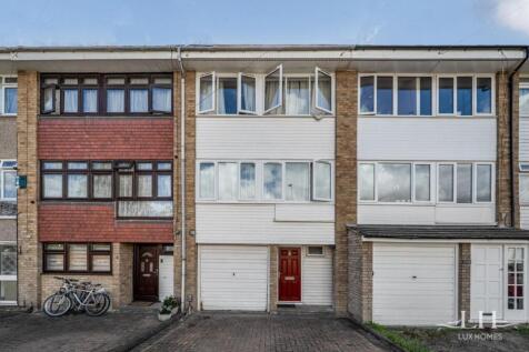 Hornchurch, RM12 - property photo