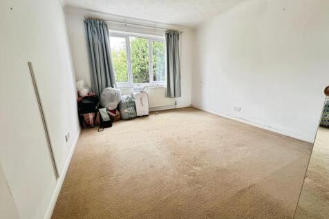 Warren Hill Road, Woodbridge photo 5