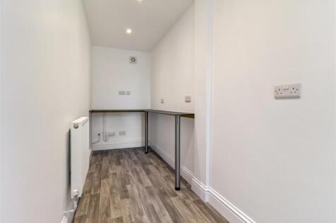 116 Littlehampton Road - NEW-018.JPG