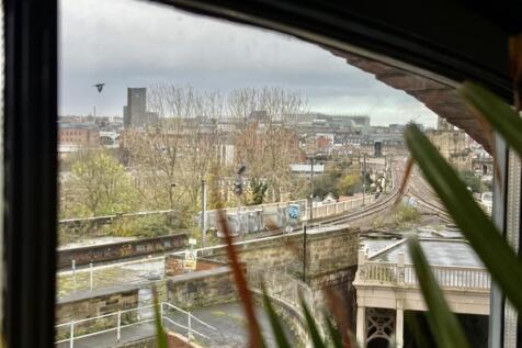 LOUNGE/KITCHEN/DINER