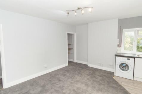 Lounge/Kitchen