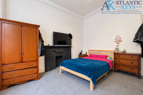 Room 4