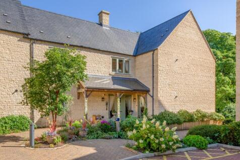 Apt. 1 Laurel Grange-1.jpg