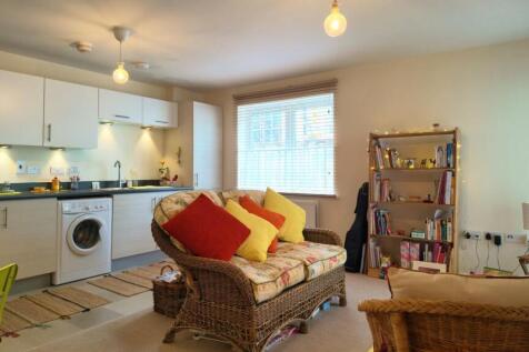 Lounge/Dining/Kitchen