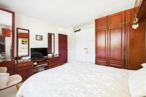 CAM05192G0-PR0075-STILL015