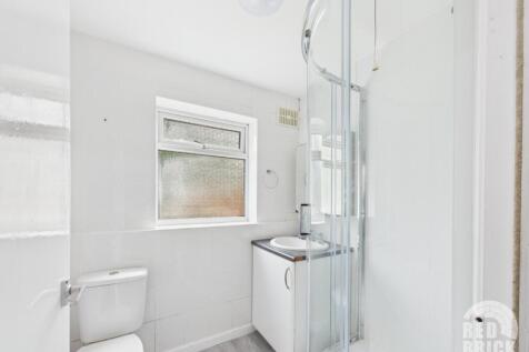 Dolphin Lane, Solihull, B27 photo 4
