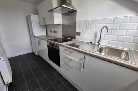 Heaton Moor Road 156, Heaton Moor, Stockport, SK4 4LB photo 3