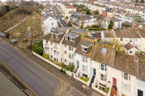 12 New England Road-19.jpg