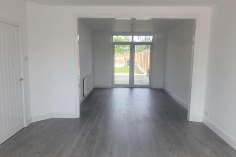 Leagrave Road, Luton, Beds photo 5
