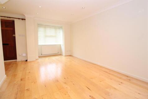 De Tany Court, St Albans photo 4