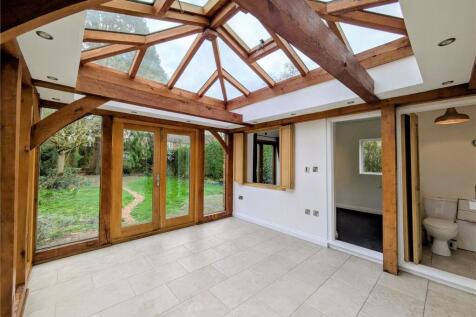 Dining/Sun Room