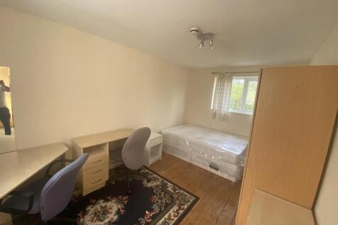 Northdown Road, Hatfield photo 5