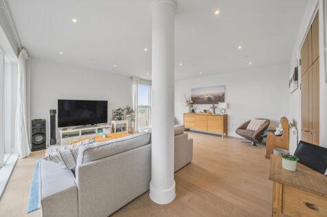 16-681cd757ac51b-...