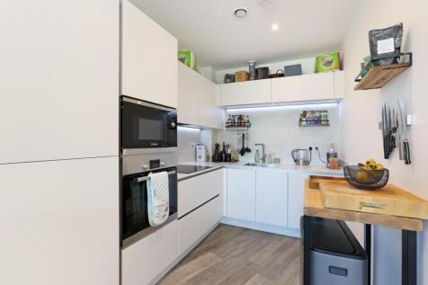 Scena Way, SE5 0BD photo 4