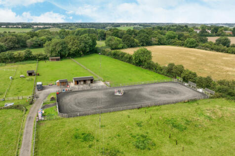High Wycombe, HP15 - property photo