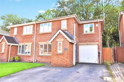 Littleborough, OL15 - property photo