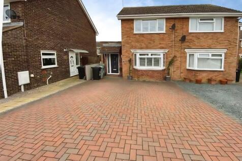 Peterborough, PE6 - property photo