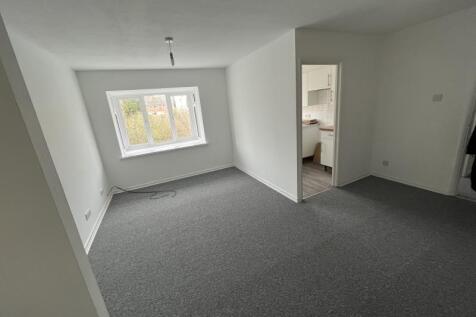 Pinders Road, Hastings photo 3