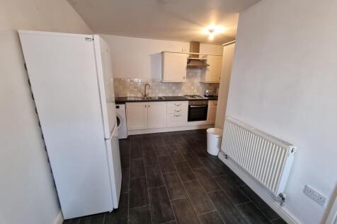 17 George Street, Leamington Spa photo 3