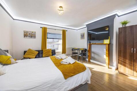 Flat18AlfertonRoad-3.jpg