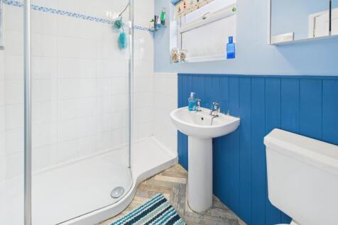 CAM04825G0-PR0244-STILL012