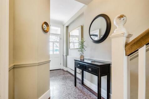 For Sale by Aspire Residential | Broadwater Road