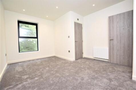 1 Cliff Oaks, Fawcett Lane, Leeds, West Yorkshire photo 4