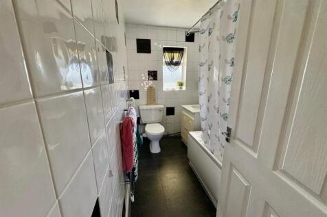 WhatsApp Image 2025-10-28 at 5.17.10 PM (10).jpeg