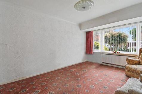 LOUNGE THROUGH TO DINING