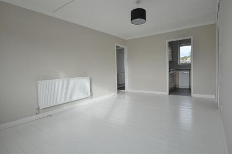 Living room 2.jpg