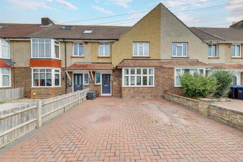 Worthing, BN14 - property photo