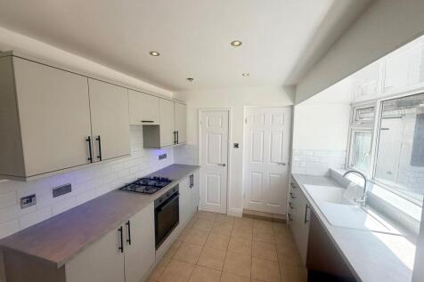 Aintree Road, Sunderland, SR3 photo 3