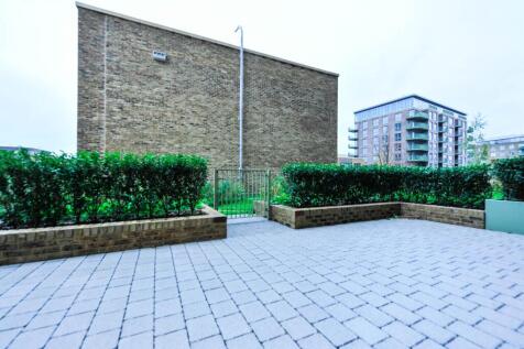 17 Townsend Road, London, SE3 photo 4
