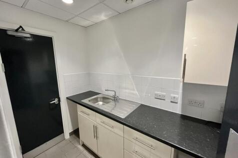 7 Zodiac  Kitchenette.jpg