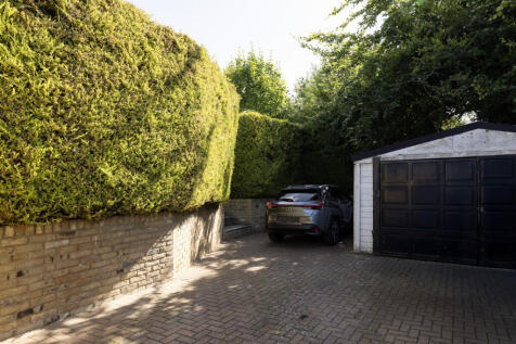 The Private Realtor - 442 Selsdon Road - 23_Hi