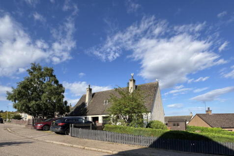 Front Garden and Parking